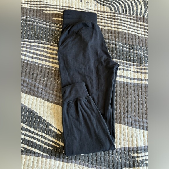 Lululemon Ready to Rulu High-rise jogger in black - Picture 2 of 9